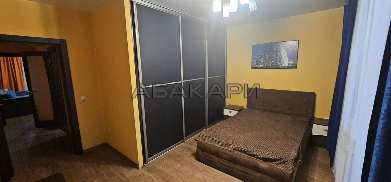 3-комнатная улица Авиаторов, 68  за 35000 руб/мес фото 4