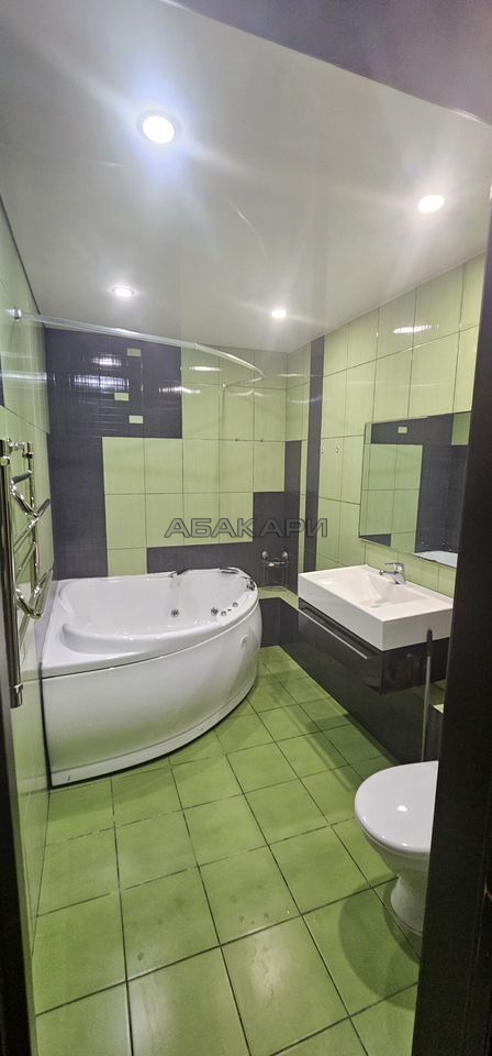 3-комнатная улица Авиаторов, 68  за 35000 руб/мес фото 9