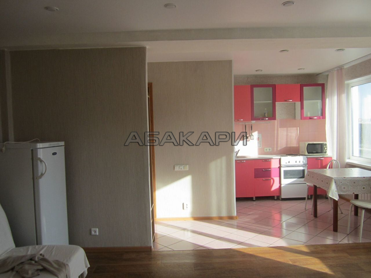 2-комнатная улица Дубровинского, 52  за 35000 руб/мес фото 3