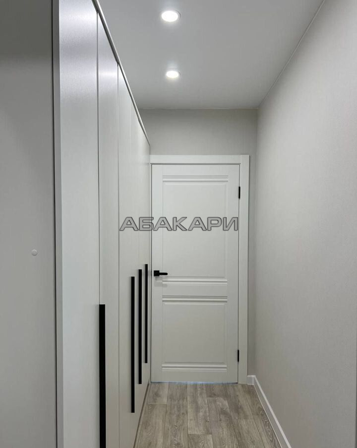 1-комнатная Октябрьская улица, 5  за 35000 руб/мес фото 9