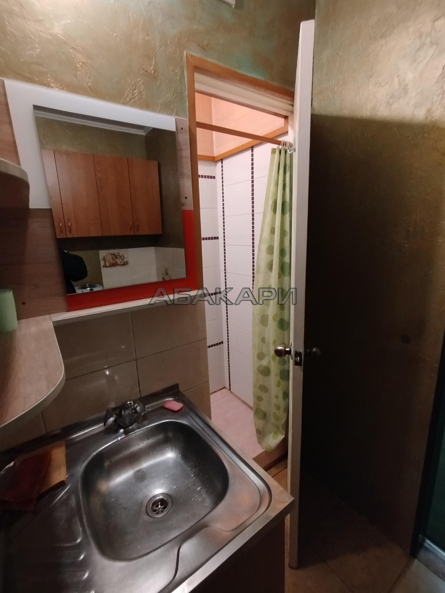 студия улица 60 лет Октября, 112  за 17000 руб/мес фото 4