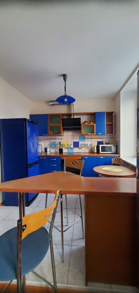 3-комнатная улица Дубровинского, 82  за 55000 руб/мес фото 9