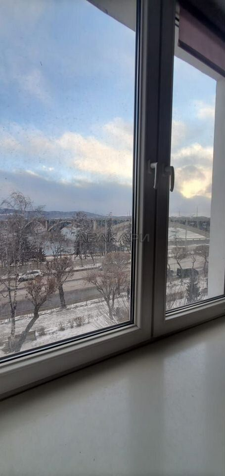 3-комнатная улица Дубровинского, 82  за 55000 руб/мес фото 11
