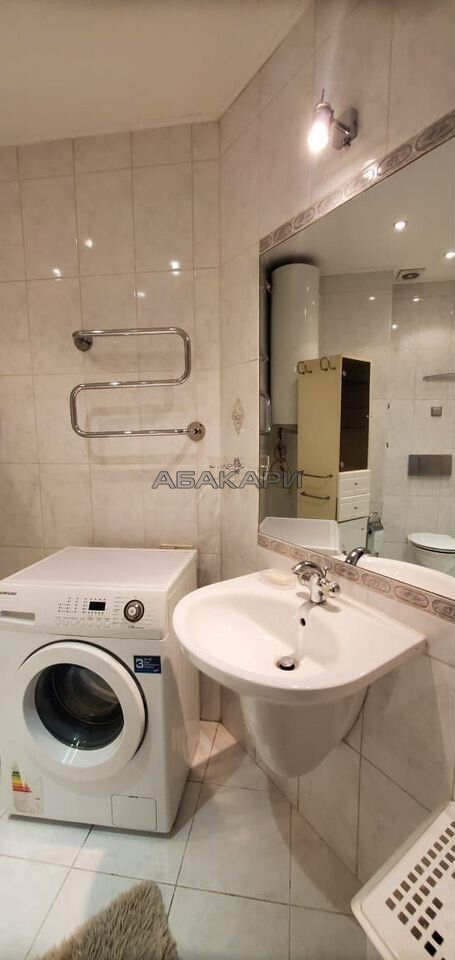 3-комнатная улица Дубровинского, 82  за 55000 руб/мес фото 21