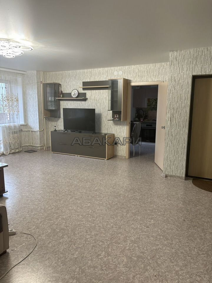 3-комнатная улица Шахтёров, 8  за 50000 руб/мес фото 13