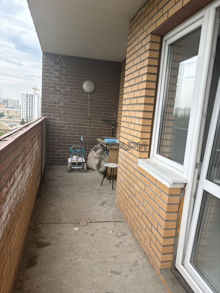 3-комнатная улица Шахтёров, 8  за 50000 руб/мес фото 15