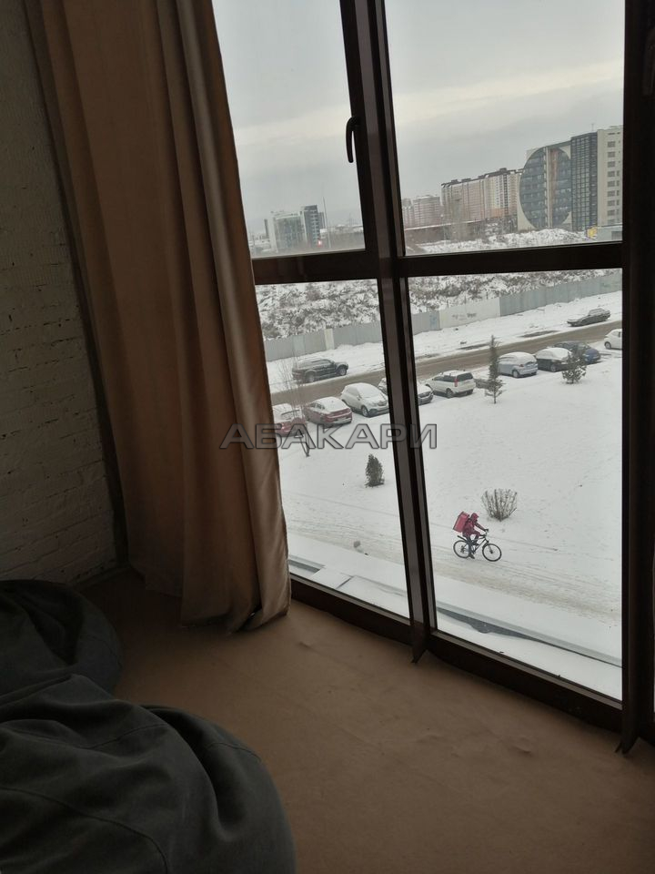 1-комнатная улица Петра Ломако, 16  за 40000 руб/мес фото 8