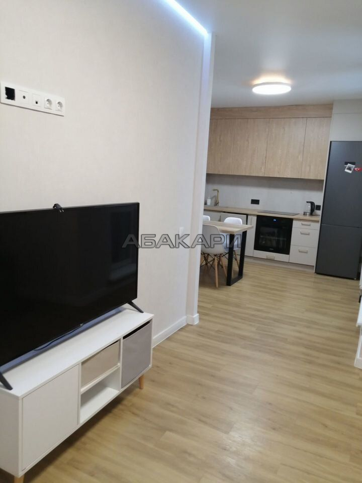 1-комнатная улица Петра Ломако, 16  за 40000 руб/мес фото 10
