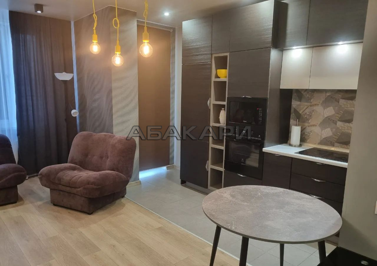 1-комнатная улица Петра Ломако, 8  за 40000 руб/мес фото 6