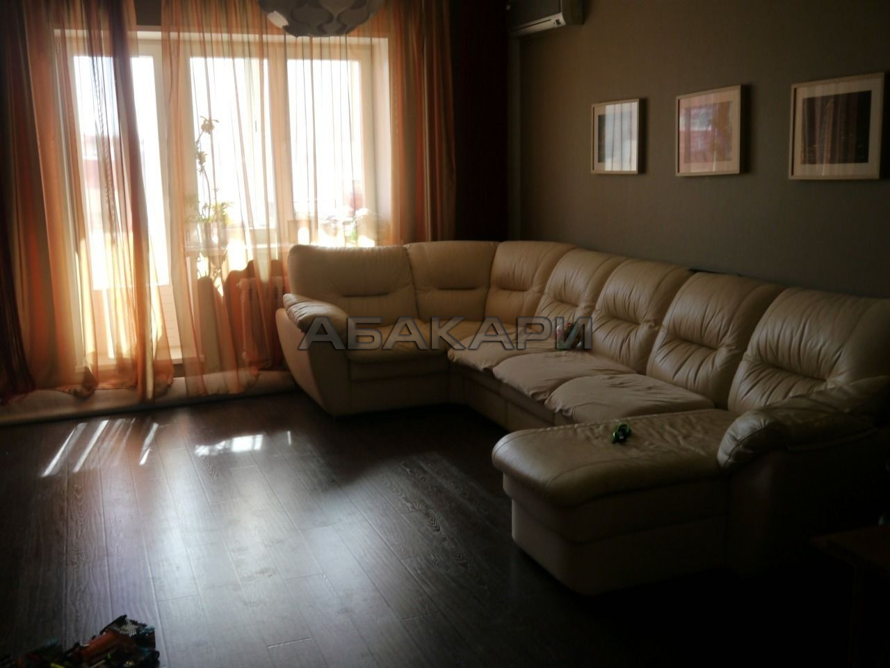 3-комнатная улица Авиаторов, 27  за 60000 руб/мес фото 1