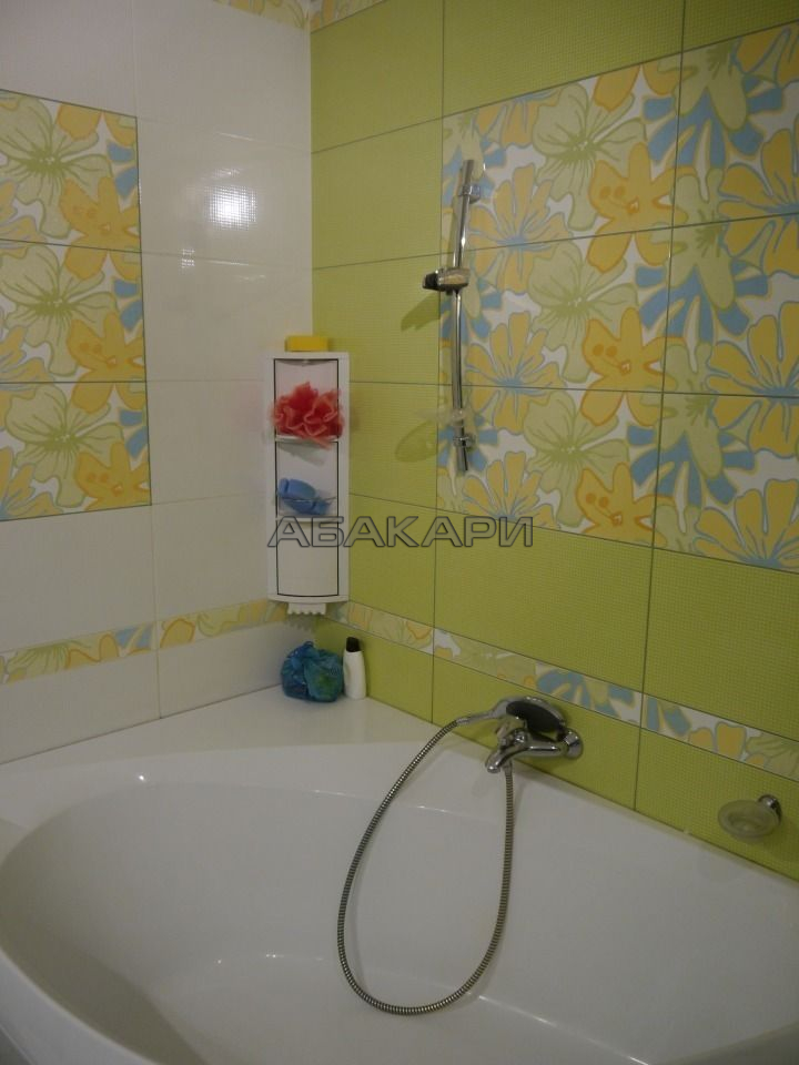 3-комнатная улица Авиаторов, 27  за 60000 руб/мес фото 12