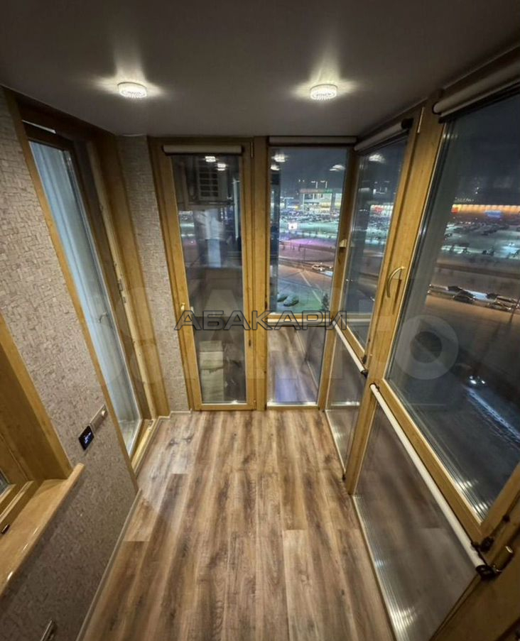 3-комнатная улица Алексеева, 39  за 70000 руб/мес фото 15