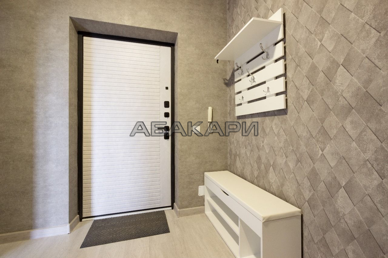 1-комнатная улица Авиаторов, 3  за 45000 руб/мес фото 4