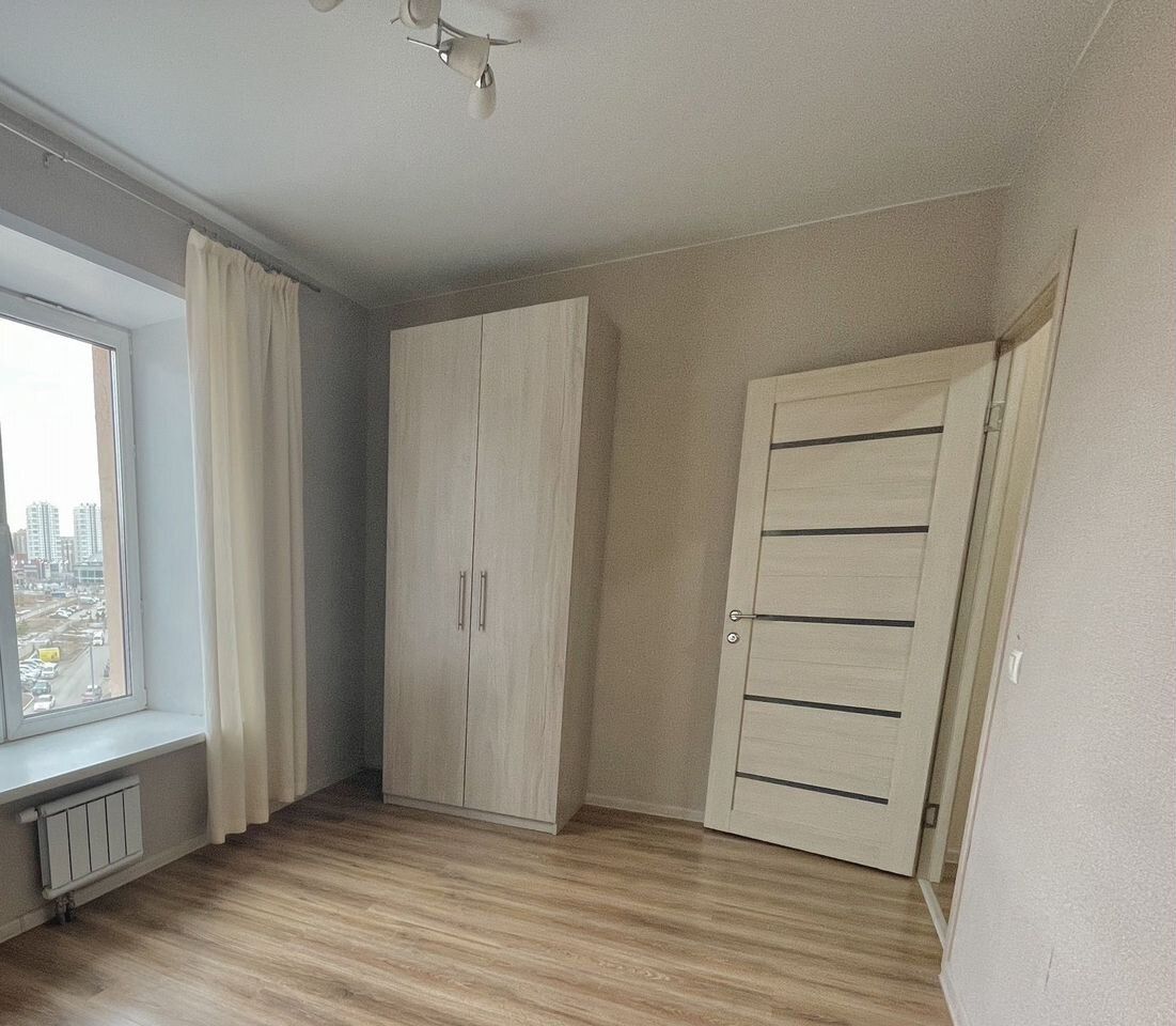 2-комнатная улица Петра Ломако, 4  за 40000 руб/мес фото 7