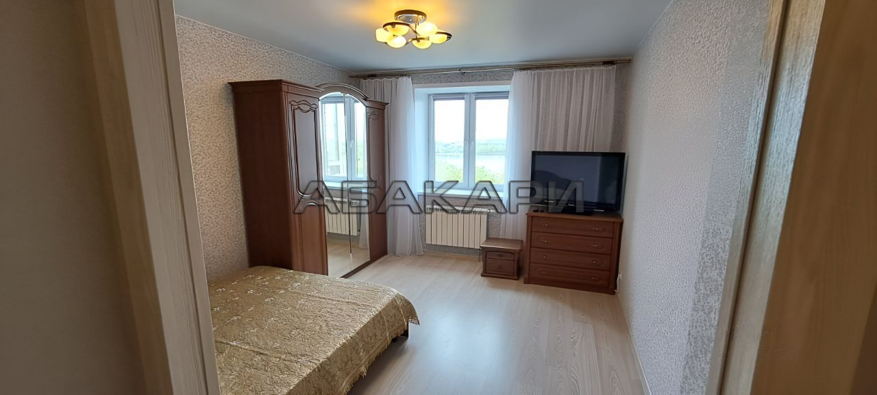 1-комнатная Парусная улица, 3  за 42000 руб/мес фото 4