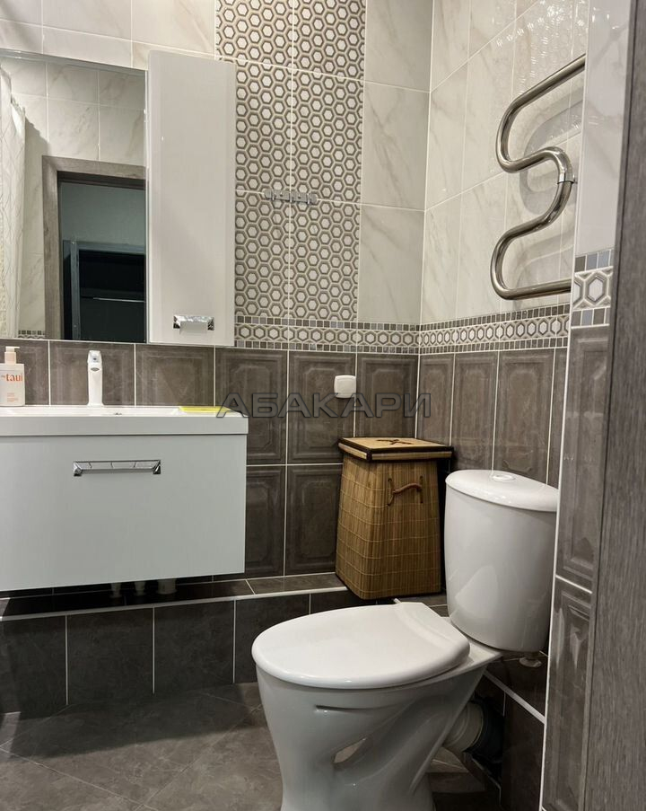 1-комнатная улица Авиаторов, 4В  за 40000 руб/мес фото 15