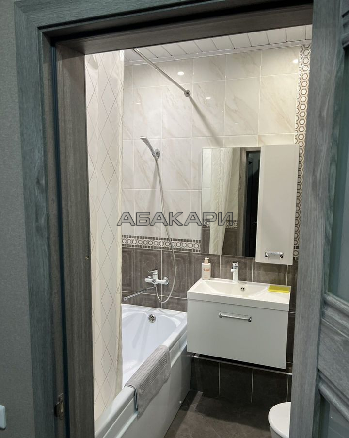 1-комнатная улица Авиаторов, 4В  за 40000 руб/мес фото 17