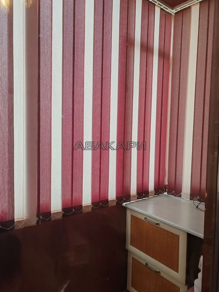 3-комнатная улица Алёши Тимошенкова, 129  за 50000 руб/мес фото 15