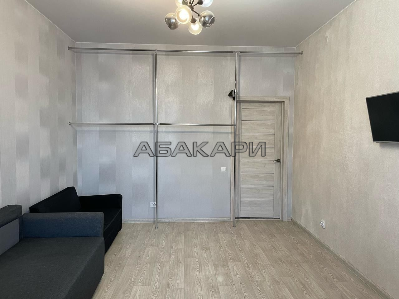 1-комнатная улица Авиаторов, 21  за 38000 руб/мес фото 4