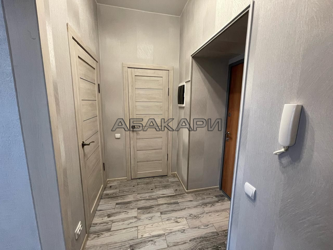 1-комнатная улица Авиаторов, 21  за 38000 руб/мес фото 8