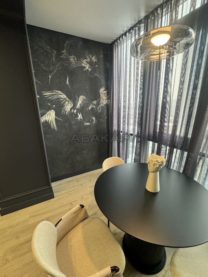 2-комнатная улица Авиаторов, 28  за 80000 руб/мес фото 2