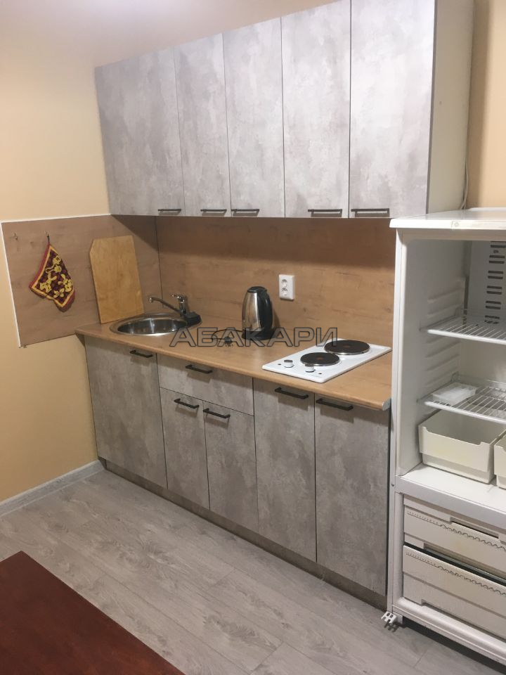 1-комнатная улица Александра Матросова, 36  за 25000 руб/мес фото 1