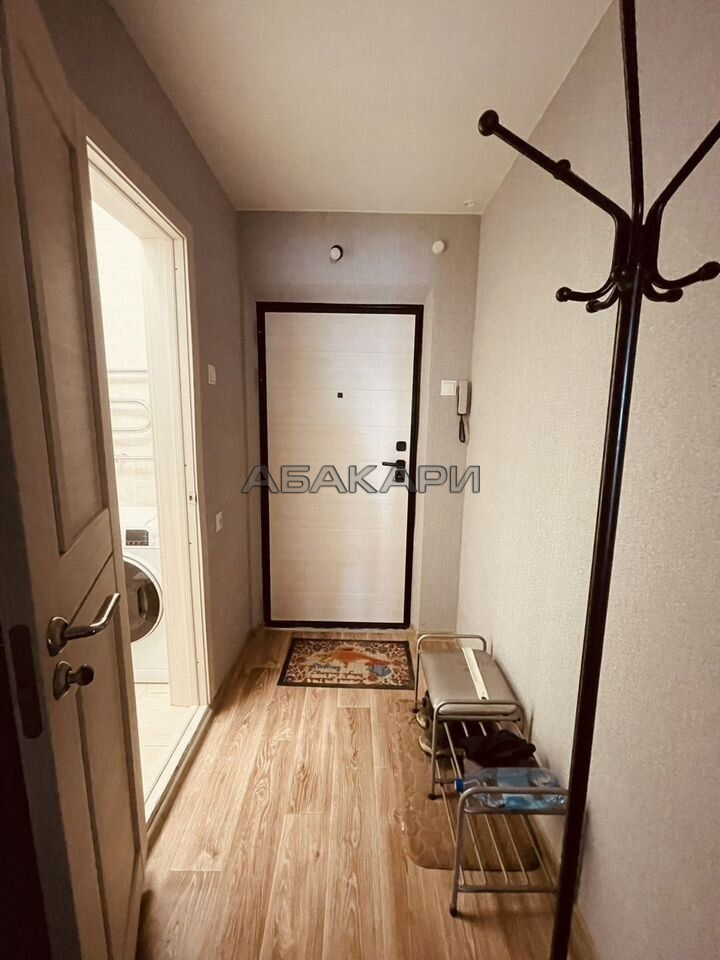 3-комнатная улица Дубровинского, 110Г  за 44000 руб/мес фото 6