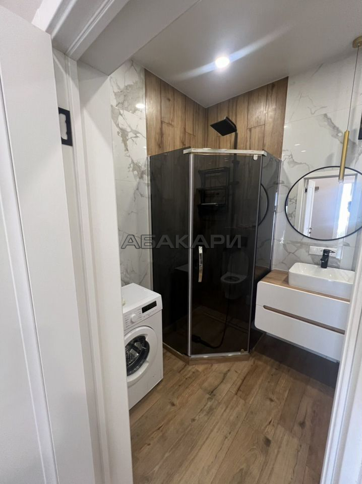 2-комнатная Октябрьская улица, 16  за 80000 руб/мес фото 12
