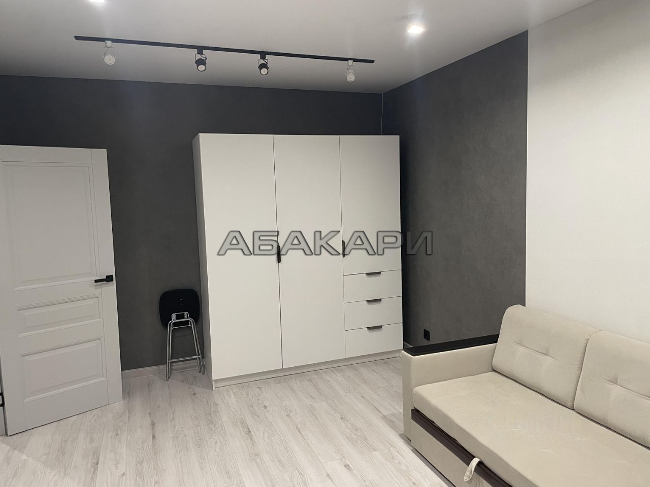 1-комнатная Капитанская улица, 14  за 35000 руб/мес фото 7
