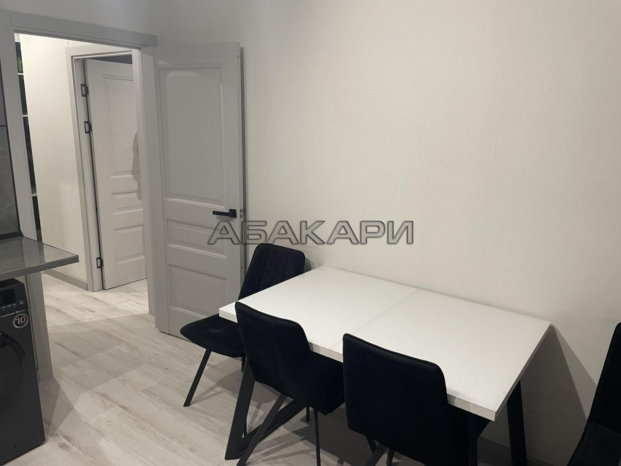 1-комнатная Капитанская улица, 14  за 35000 руб/мес фото 11