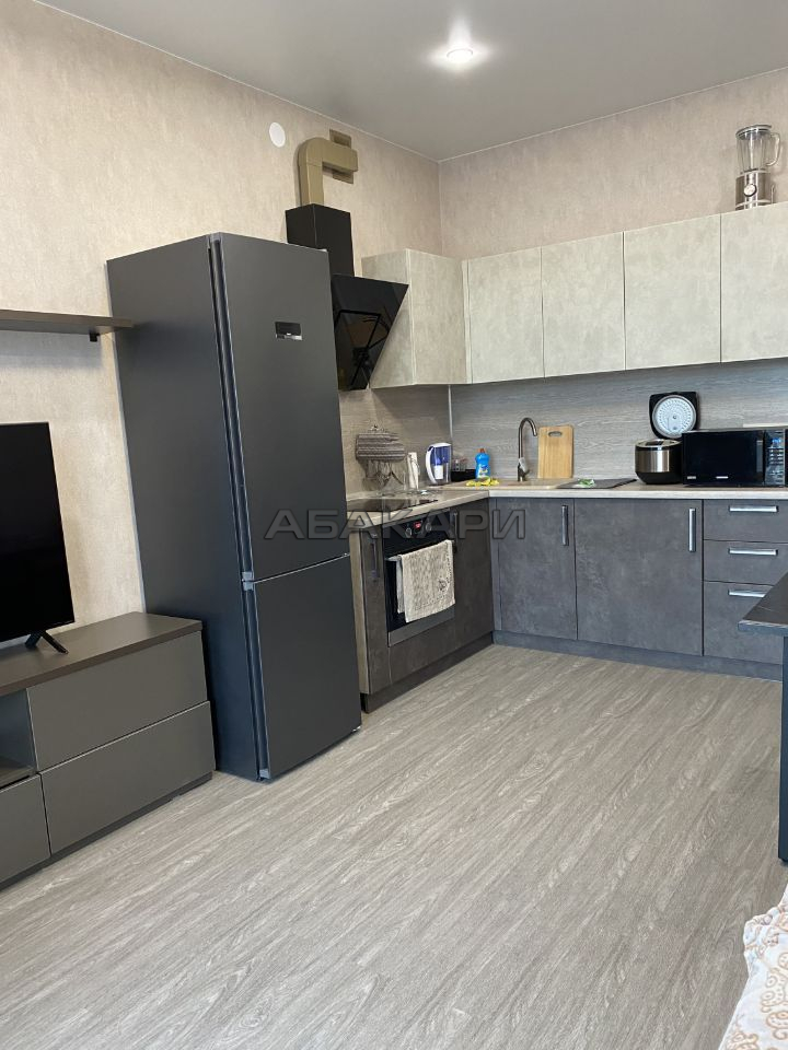 2-комнатная улица Бограда, 107  за 50000 руб/мес фото 1