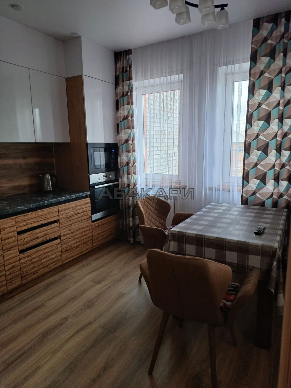 2-комнатная улица Бабушкина, 2  за 35000 руб/мес фото 1