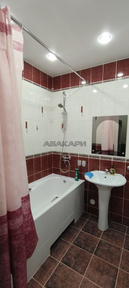 2-комнатная улица Алексеева, 107  за 49000 руб/мес фото 7