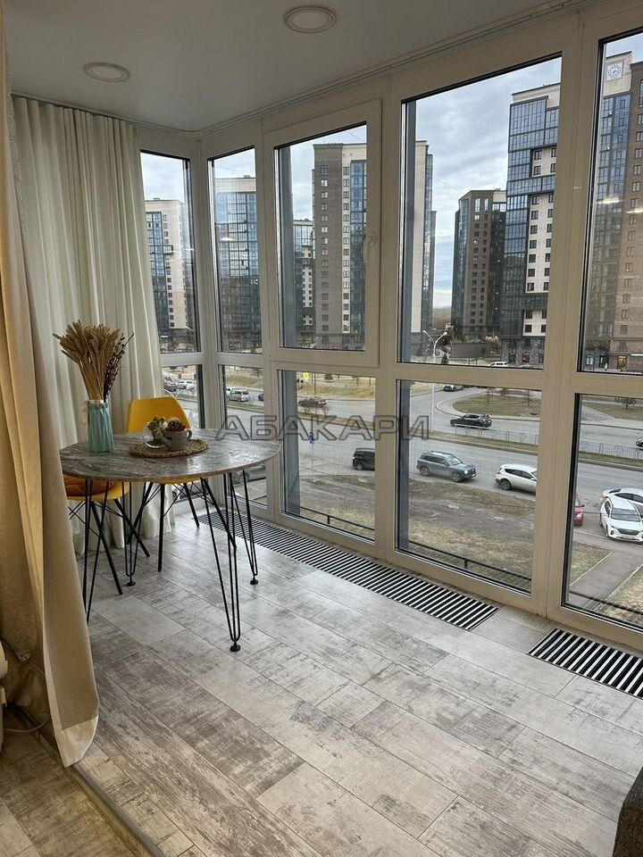 2-комнатная улица Авиаторов, 38  за 50000 руб/мес фото 1