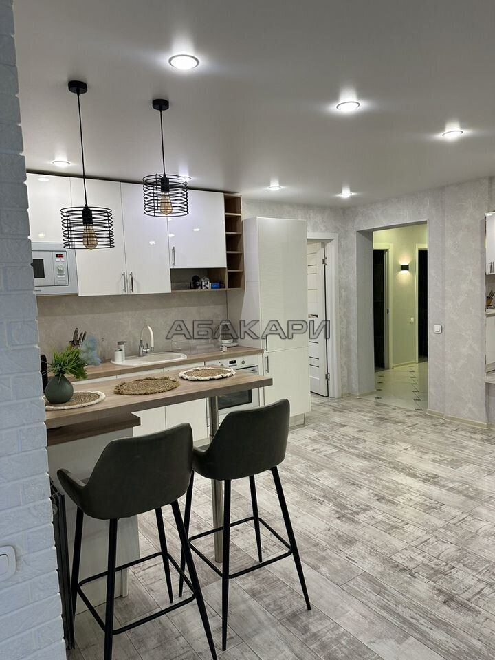 2-комнатная улица Авиаторов, 38  за 50000 руб/мес фото 3