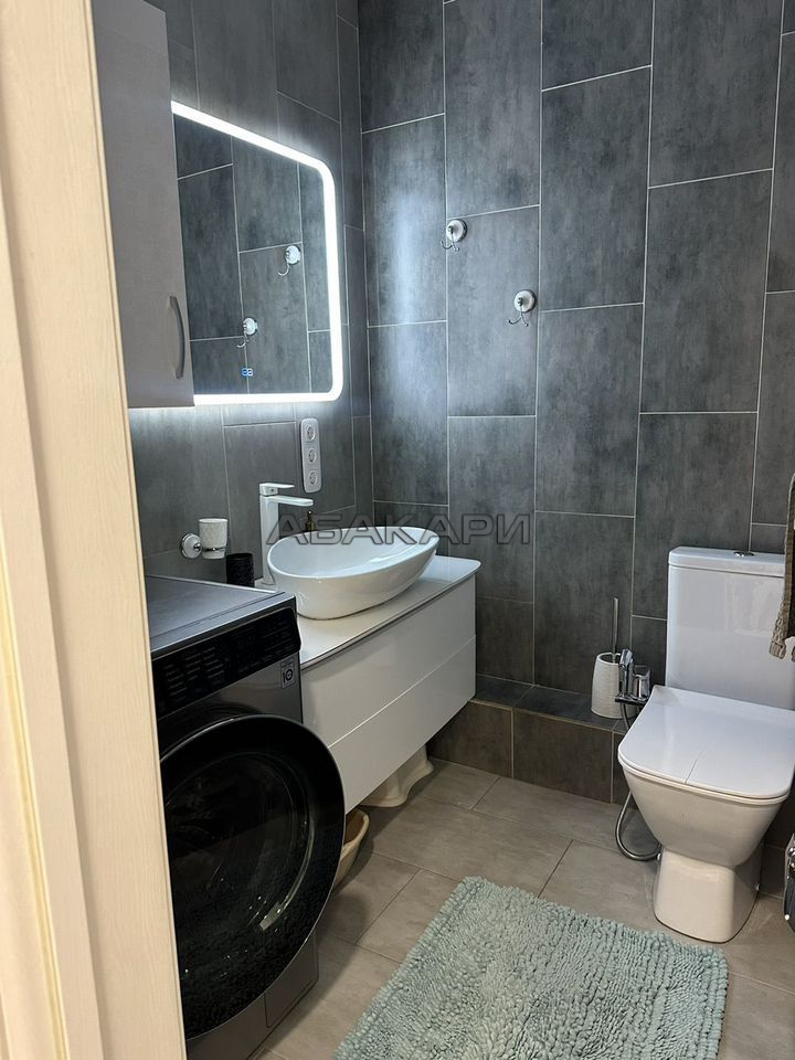 2-комнатная улица Авиаторов, 38  за 50000 руб/мес фото 9