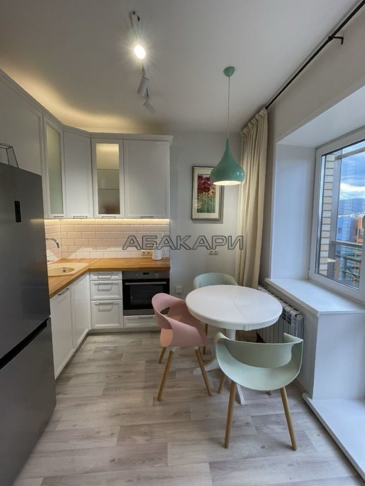 1-комнатная Парусная улица, 5  за 45000 руб/мес фото 1