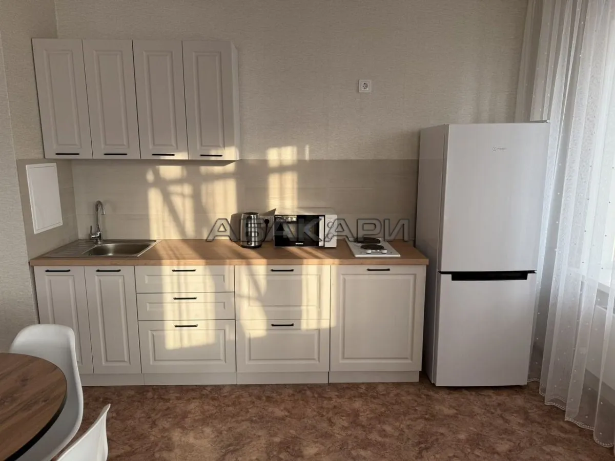 1-комнатная Линейная улица, 105  за 35000 руб/мес фото 7