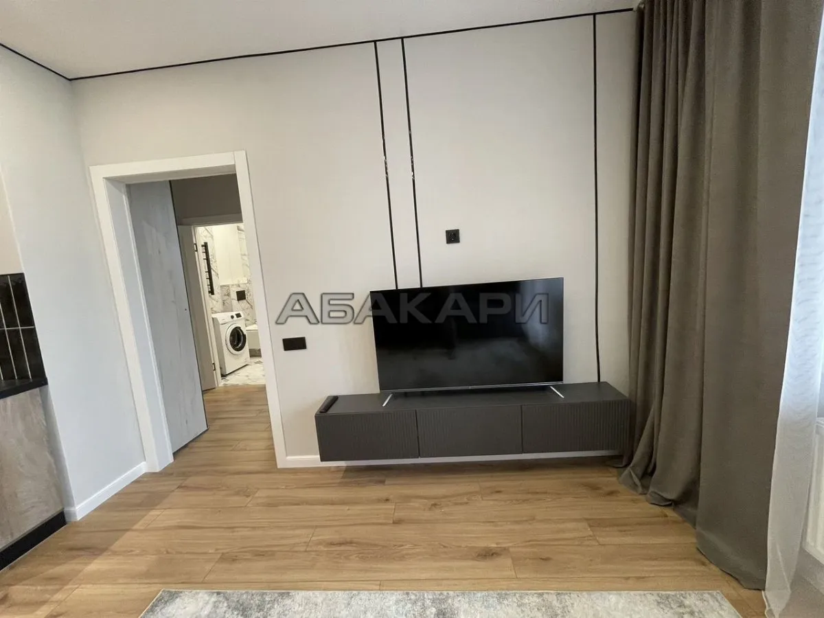 1-комнатная улица Авиаторов, 43  за 50000 руб/мес фото 12