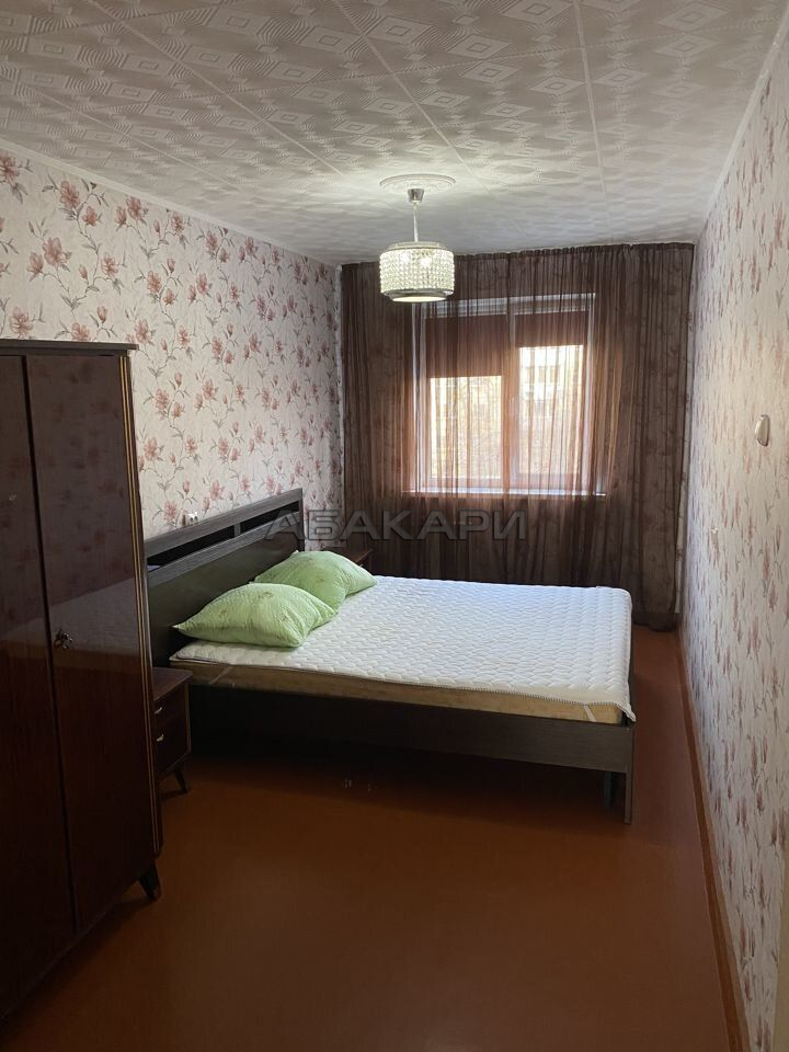 2-комнатная улица Комарова, 7  за 30000 руб/мес фото 2