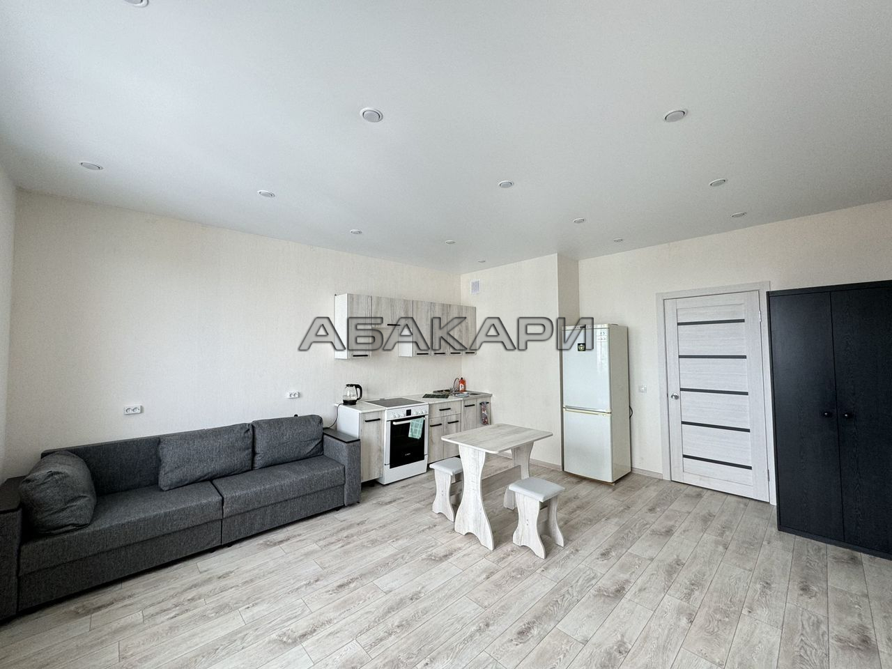 студия улица Петра Подзолкова, 20  за 32000 руб/мес фото 2