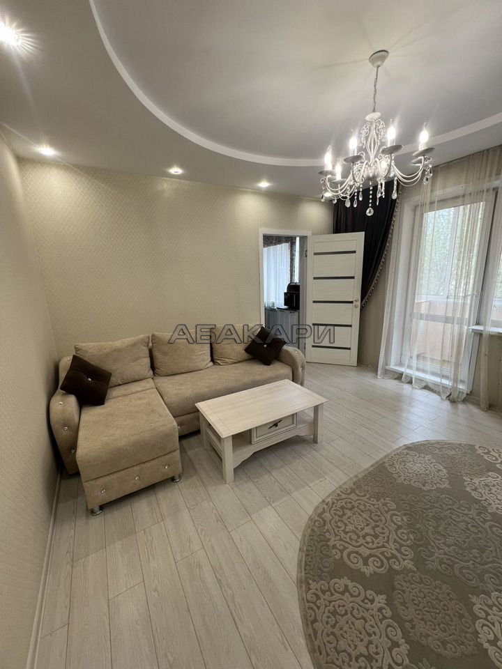 3-комнатная улица Алексеева, 101  за 60000 руб/мес фото 3