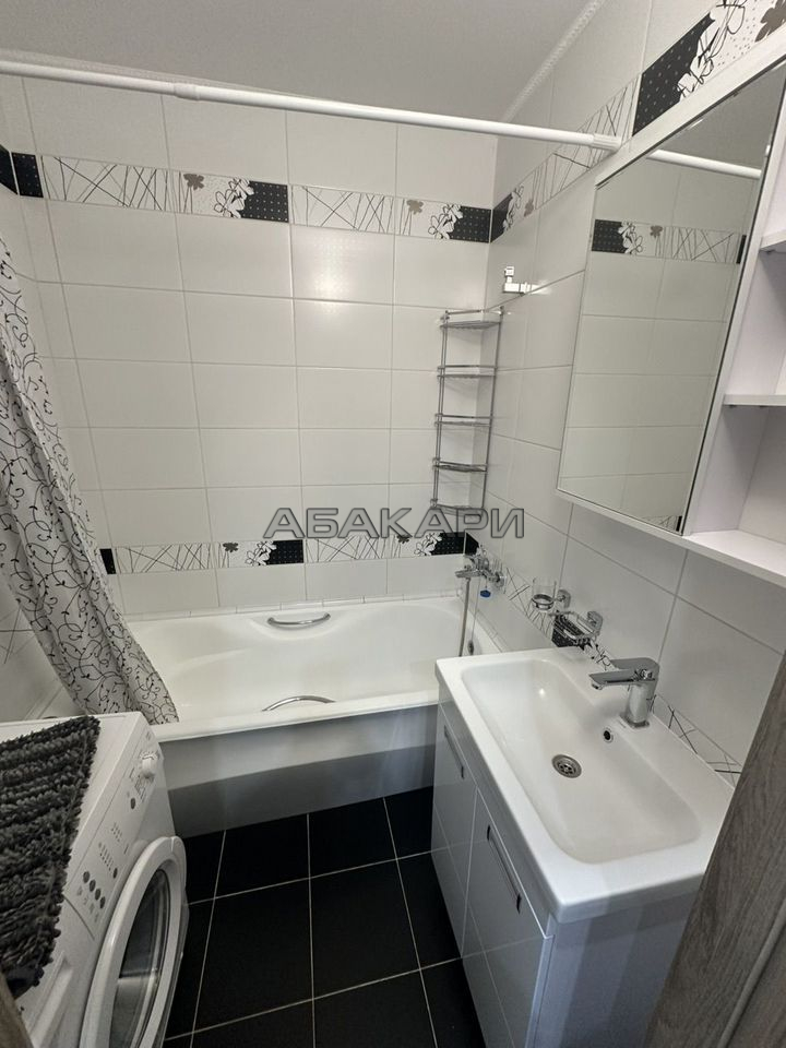 2-комнатная улица Алексеева, 22  за 42500 руб/мес фото 11
