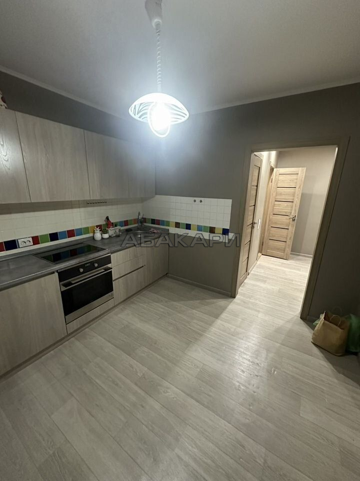 2-комнатная улица Алексеева, 22  за 42500 руб/мес фото 1