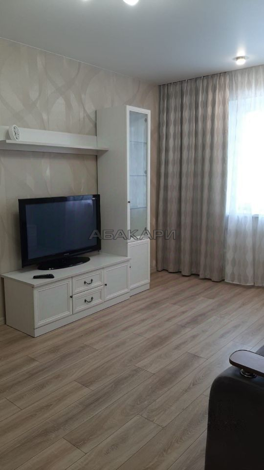 1-комнатная улица Авиаторов, 23  за 35000 руб/мес фото 6