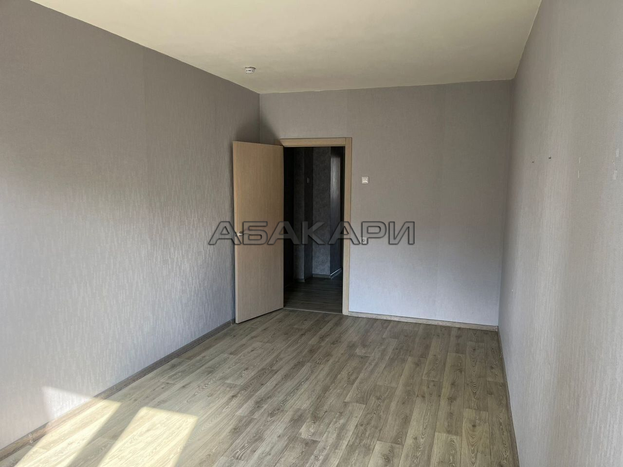 1-комнатная улица Чернышевского, 122  за 29000 руб/мес фото 3