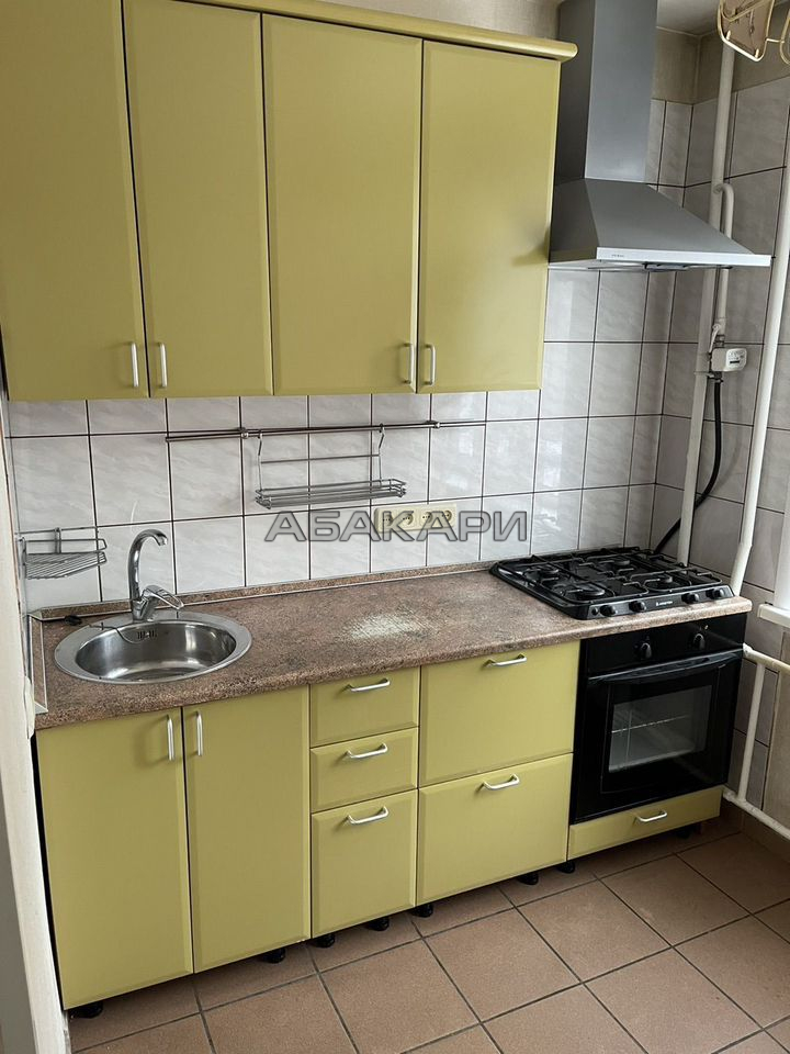 3-комнатная улица Горького, 36  за 39000 руб/мес фото 1