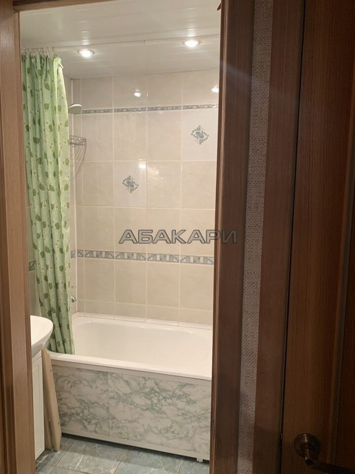 3-комнатная улица Горького, 36  за 39000 руб/мес фото 25