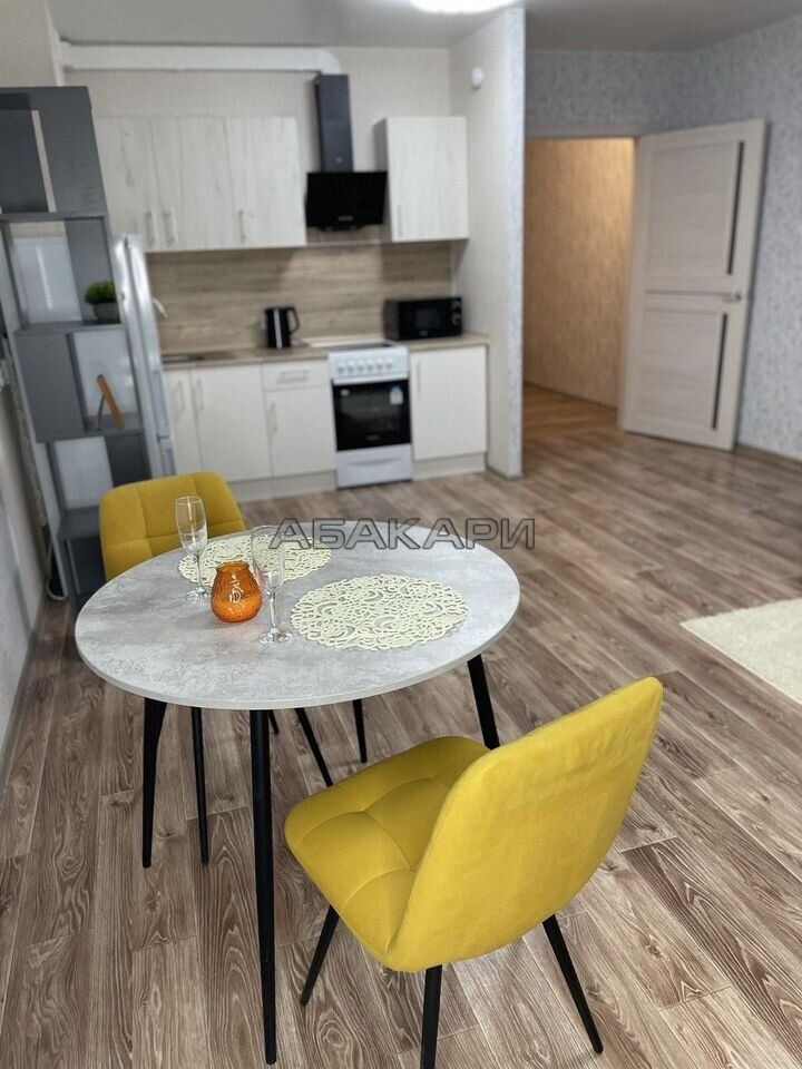 студия улица Дубровинского, 110В  за 38000 руб/мес фото 1