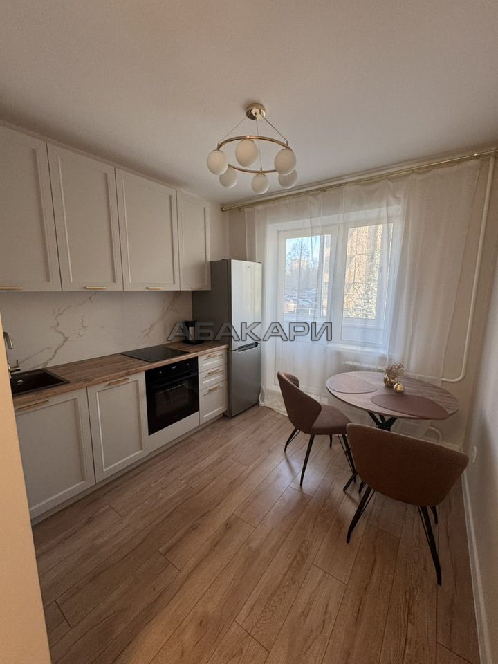 1-комнатная улица Красной Армии, 121  за 50000 руб/мес фото 1